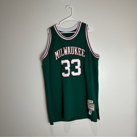 Milwaukee Bucks Kareem Abdul-Jabbar Jersey Vintage Mitchell Ness - Picture 1 of 8